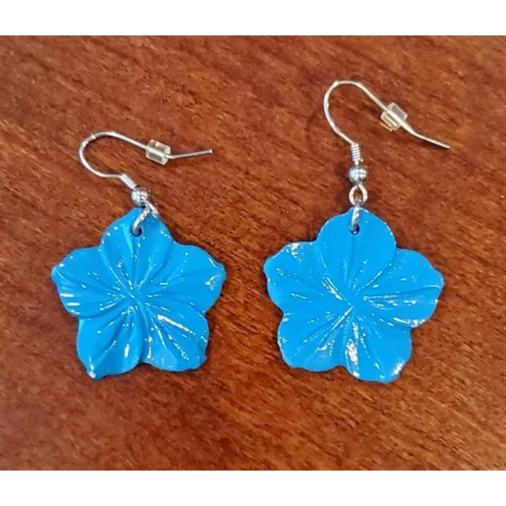 1.5 Inch Dangling Blue Lotus Flower Carved Painted Shell Pierced Earrings Flaws